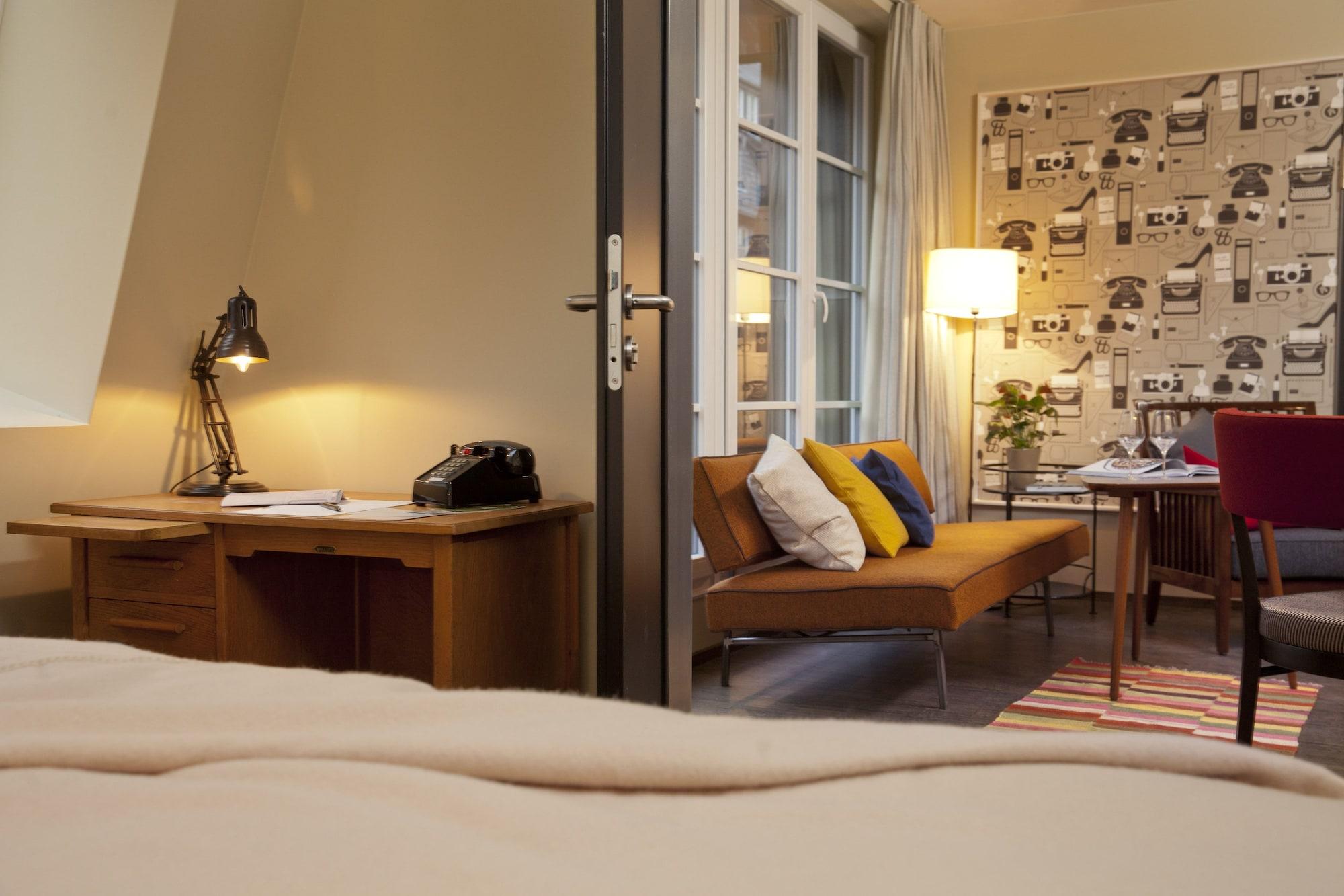 Henri Hotel Hamburg Downtown Exterior photo