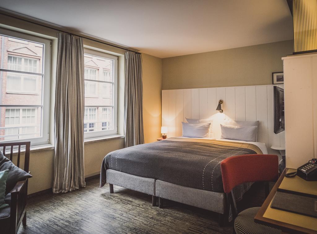 Henri Hotel Hamburg Downtown Exterior photo
